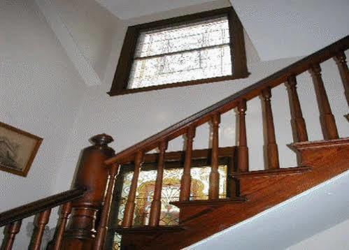 Bed and Breakfast Eden Manor Wakefield Exterior foto